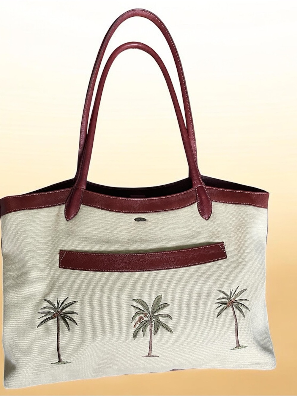 Scala Collezione Tote Bag
Handcrafted Leather Canvas
Palm Trees Shoulder Bag
